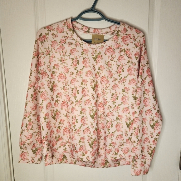 Elie Tahari Tops - ELIE by Elie Tahari Sweater Size Medium